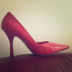 Size 6 1/2 bcbg red high heels