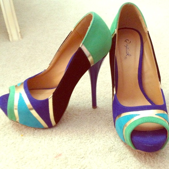 Quipid shoes sz 7.5