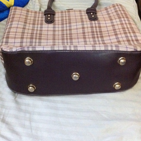 Liz clairbone  large !!!!!tote    just today !!