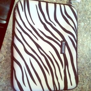 Steve Madden lap top case