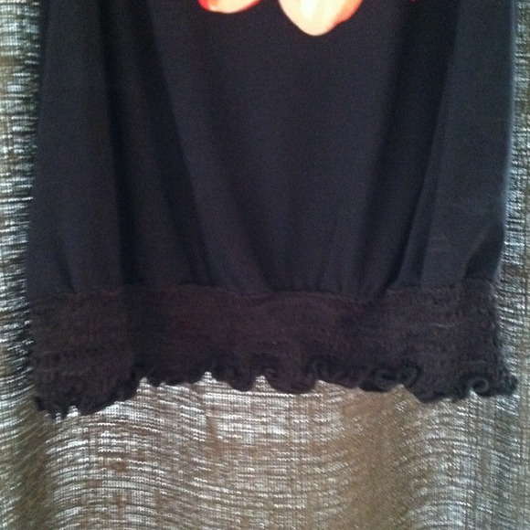 Blouse - Picture 2 of 3