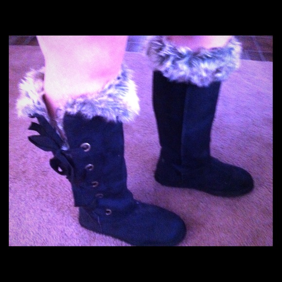 Black Knee high snow boots worn once