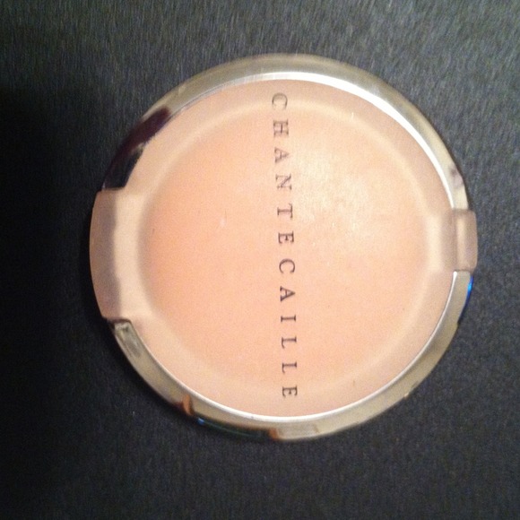 SOLFD Chantecaille Shine Eyeshadow in Shell