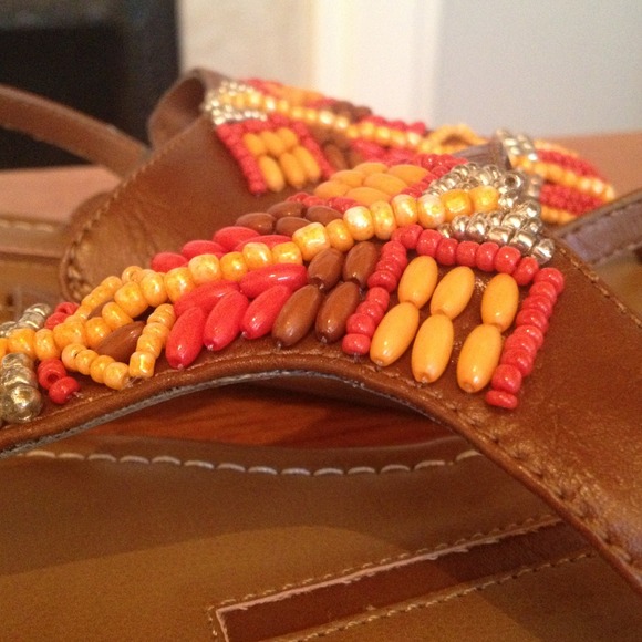 2X Host Pick! Adorable NEW sandals!! - Picture 2 of 4