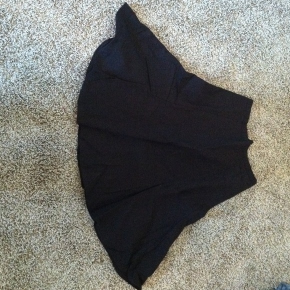 Black skirt