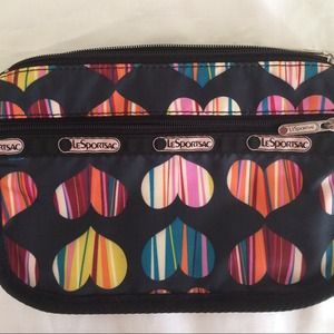 🎁SOLD🎁LeSportsac cosmetic bag