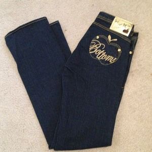 Apple bottom jeans