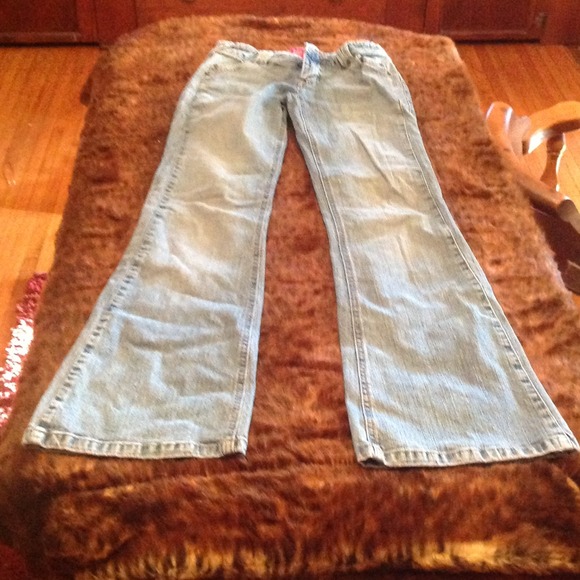 So light wash jeans
