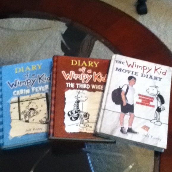 Diary of a Wimpy Kid bundle - Picture 3 of 4
