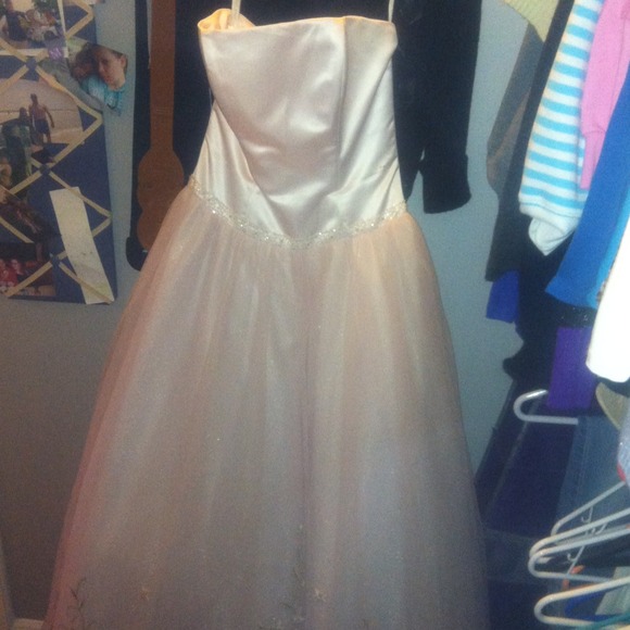 Alfred Angelo strapless sweet 16 dress worn once