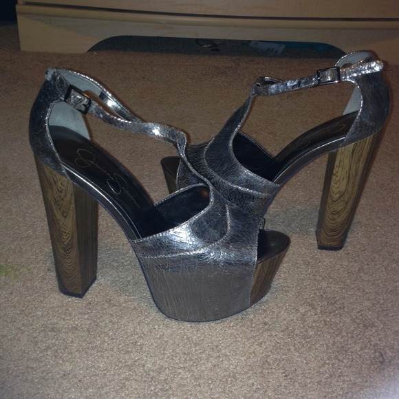 SOLD!!!✅ Jessica Simpson platform sandals sz 6