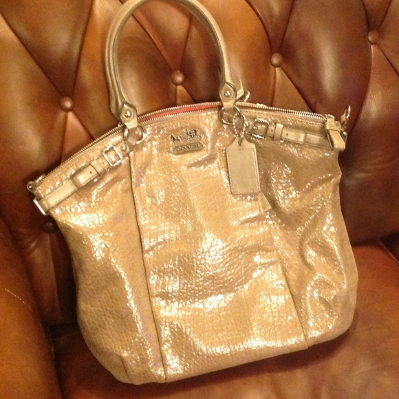 PRICE REDUCTION! Coach handbag.