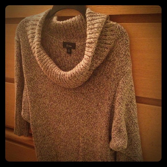 Beautiful brown sweater dress. NWOT