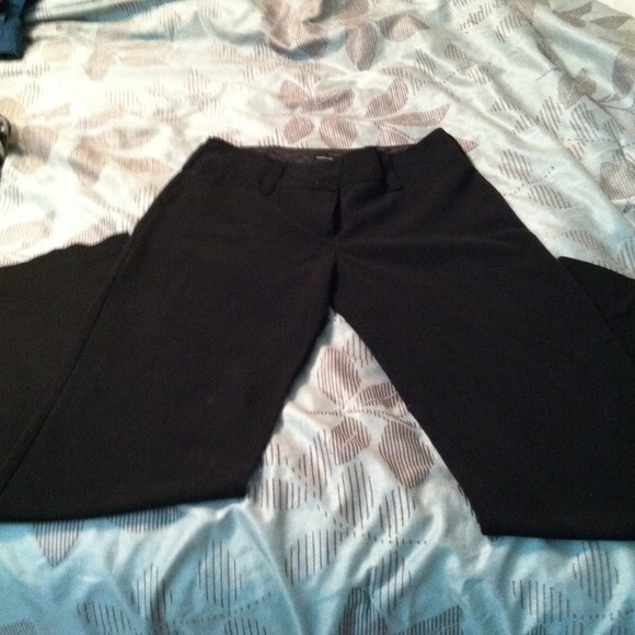 π«Soldπ« - Picture 2 of 4