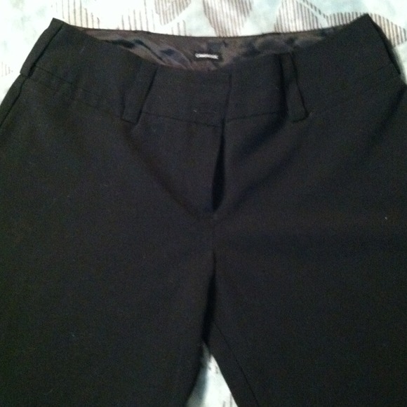 π«Soldπ« - Picture 3 of 4