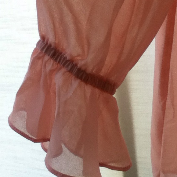 Pink shirt from Forever 21 - Picture 2 of 4