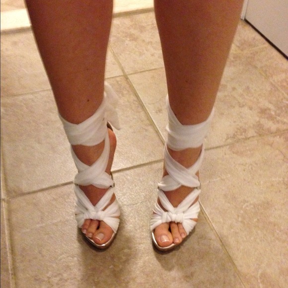 Cute sandals ! 😉 Comfy