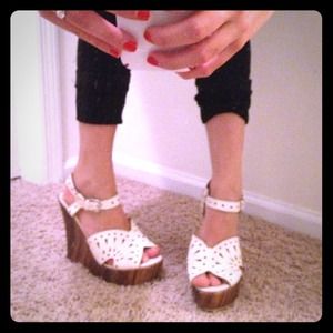 ADORABLE Cut-Out Fabric Wedges