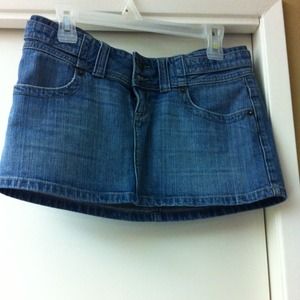 Reduced!!! Guess jean skirt