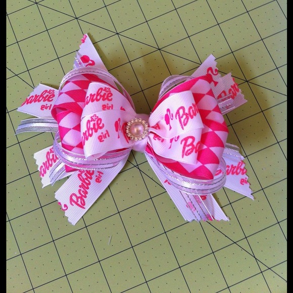 Hair bow