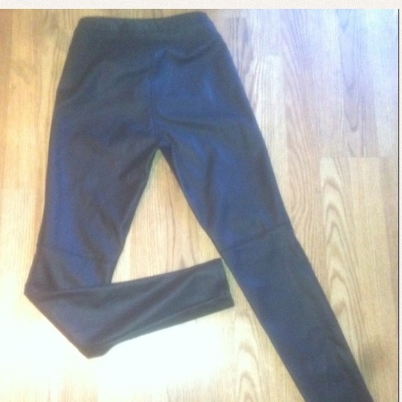 Leather skinny pants