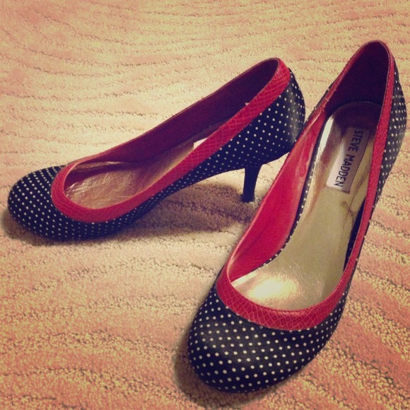 Steve Madden polka dot and red snakeskin pumps