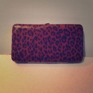 Cheetah hard case wallet