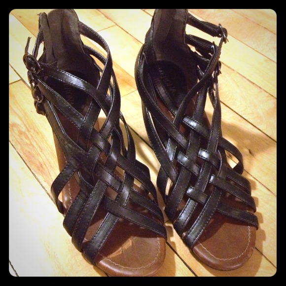 SALE❗BLACK SANDALS