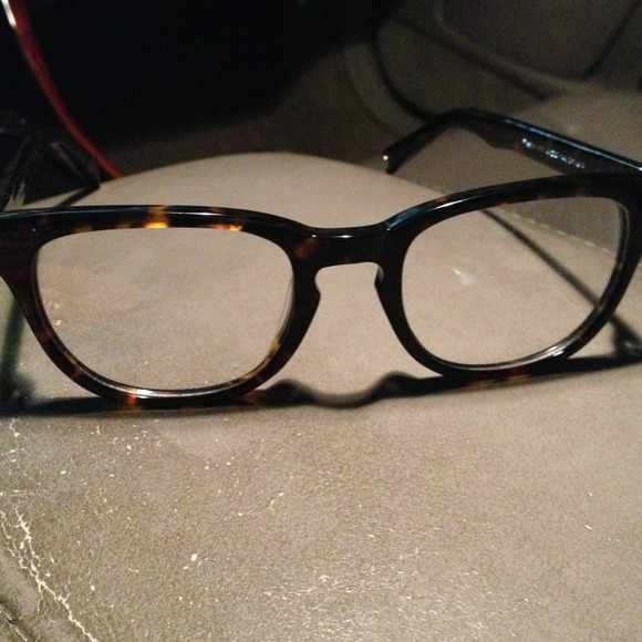 SOLD Warby Parker Preston tortoise - Picture 4 of 4