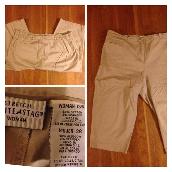 Khaki capris by white stag sz 18w