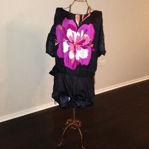 Backless one piece short set