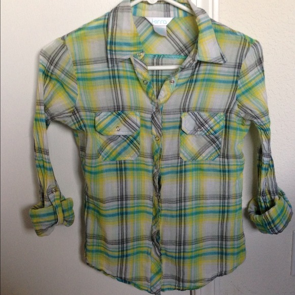 Kirra Button- down top