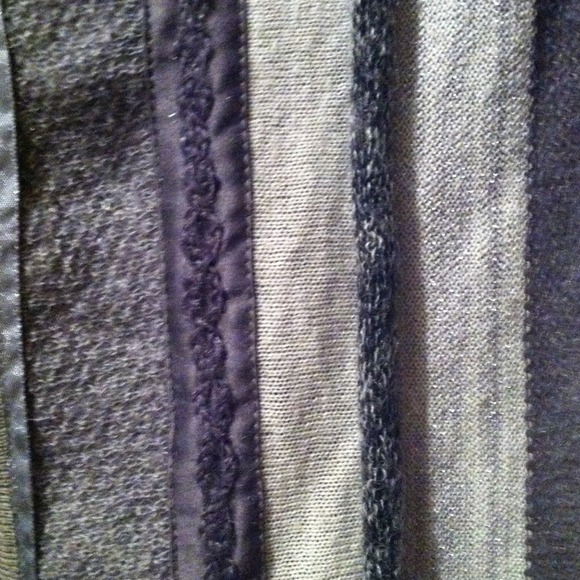 ❤❤❤TRADED❤❤❤REDUCED💜💕💜Sweater - Picture 2 of 2