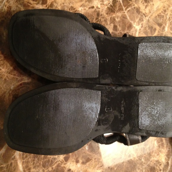 Luc Berjen Paris black wedges - Picture 4 of 4
