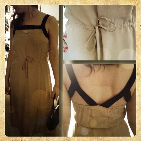 CLOSING SALE Madison March Runway Collection - Picture 2 of 4