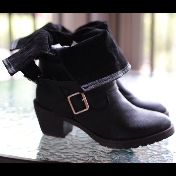 ❌SOLD ❌ Black combat booties - Picture 3 of 4