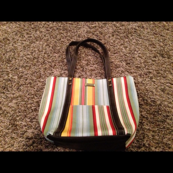 🚫SOLD IN BUNDLE TO @jenmanso🚫 Longaberger Tote