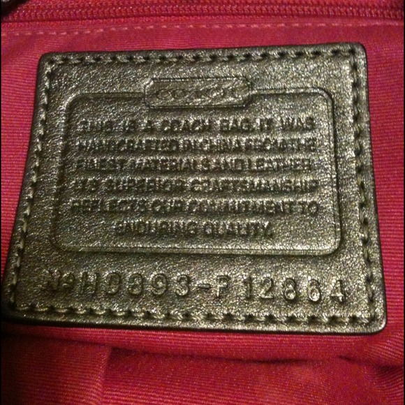 Fuchsia patchwork tote! - Picture 2 of 3