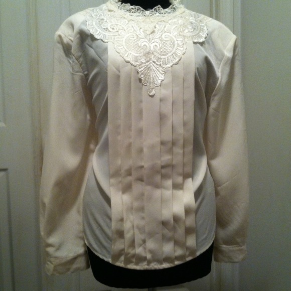 Vintage Victorian style cream blouse