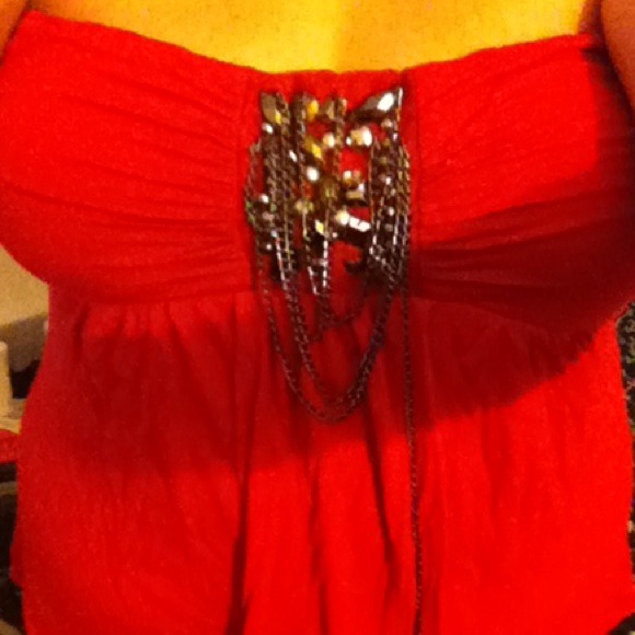 Red strapless top - Picture 2 of 3