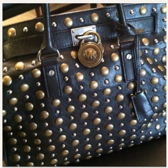 Michael Kors Handbags - SOLD