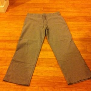 It's a pair good condition