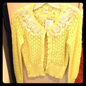 NWT Anthropologie Chartreuse Sweater. Size Small