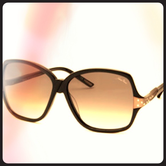 🍓Authentic🍓 Nina Riccí Sunglasses
