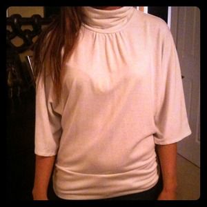 ⚡REDUCED⚡MK soft sweater quarter length
