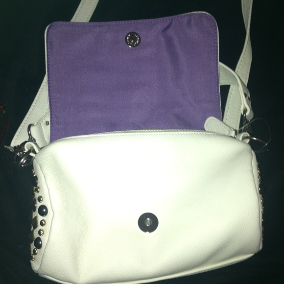 White Steve Madden Purse - Picture 2 of 4