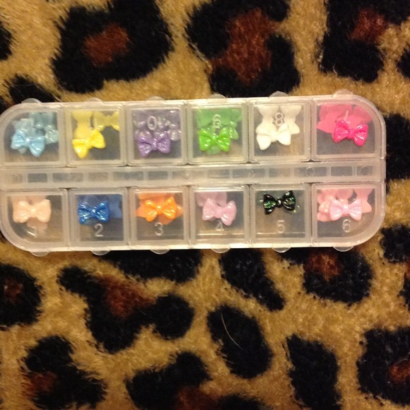 🚫SOLD🚫Nail art 3D bows