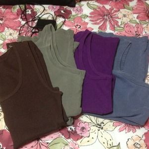 👚🎀Bundle of tanks🎀👚