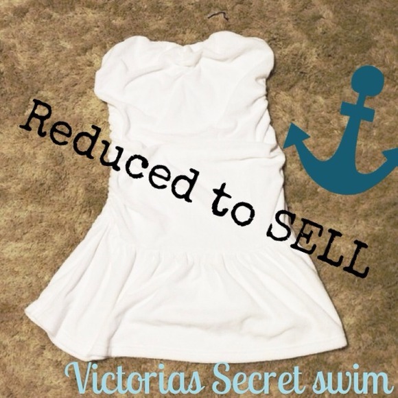 REDUCED Victoria's Secret beach cover up