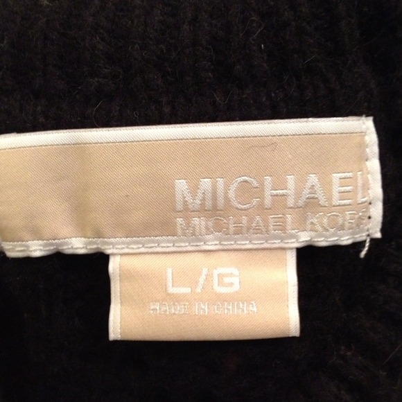 ❌SOLD❌Michael Kors Dress - Picture 4 of 4